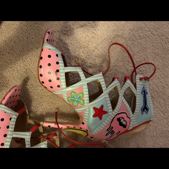 Alejandra G. “Wanda 4 Pink” Booties - Picture 7 of 9